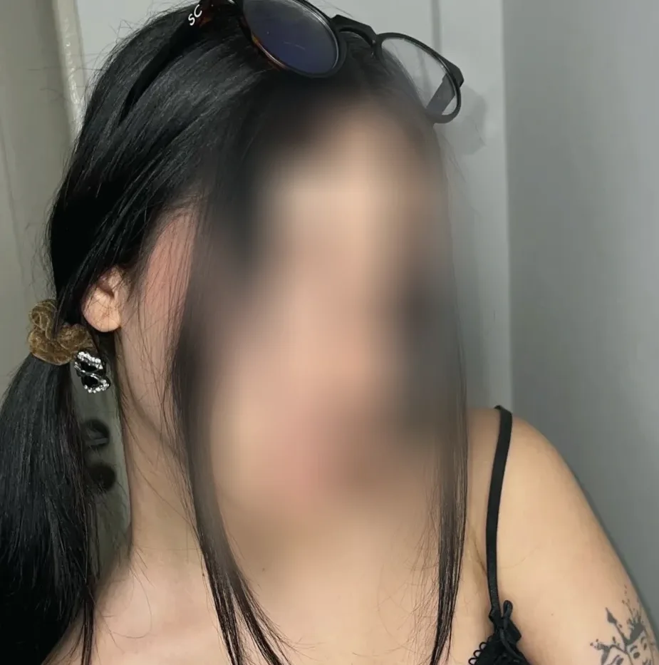 Jovana, 22
