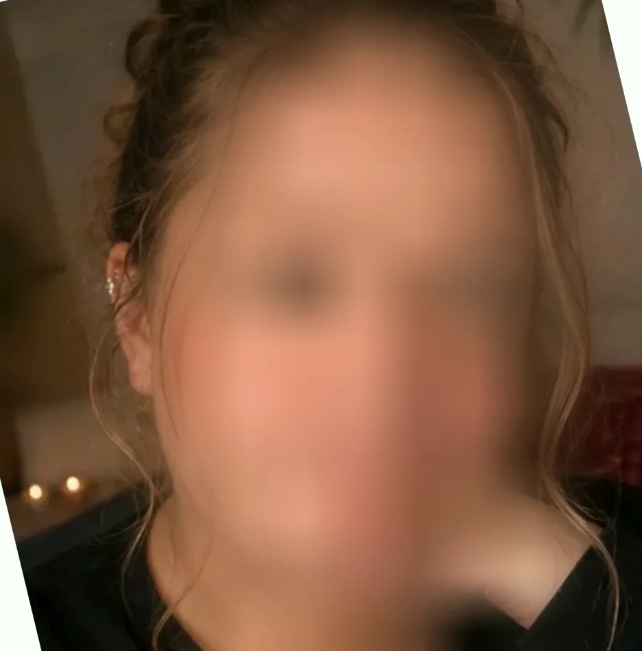 Lea, 27