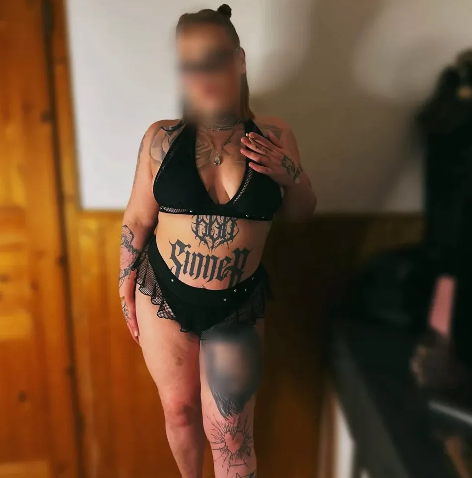 Selma, 26